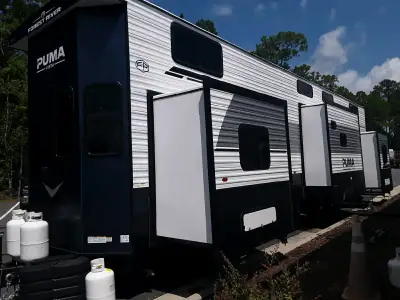 2027 Palomino PALOMINO PUMA 421LFT photo 5