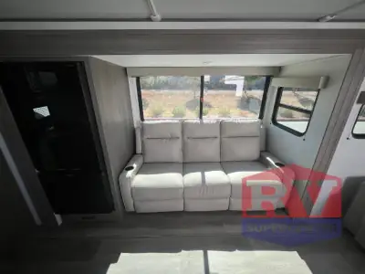 2025 Grand Design Transcend 315RKT photo 9