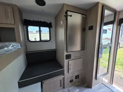 2026 Travel Lite Up Country 775U photo 10