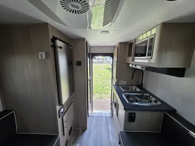 2026 Travel Lite Up Country 775U photo 8