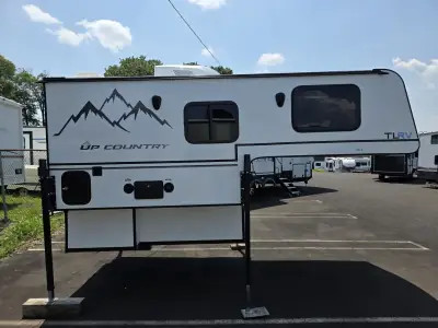 2026 Travel Lite Up Country 775U photo 3