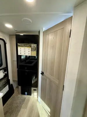 2026 Forest River Rockwood Mini Lite 2205S photo 5