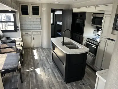 2023 Jayco Eagle HT 312BHOK photo 7
