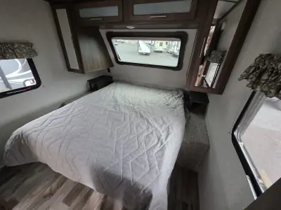 2019 Keystone Cougar Half-Ton 27RES photo 21