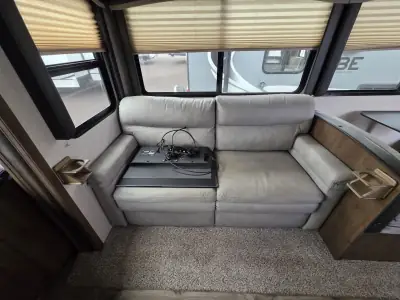 2019 Keystone Cougar Half-Ton 27RES photo 14