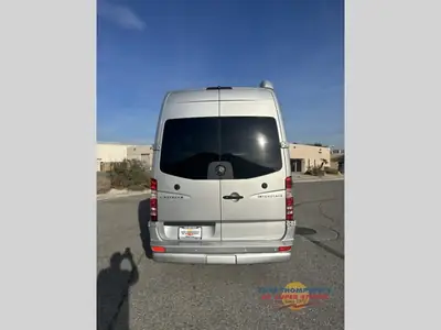 2017 Airstream Interstate Grand Tour EXT photo 5