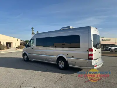 2017 Airstream Interstate Grand Tour EXT photo 4
