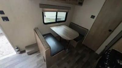 2017 Starcraft AR-ONE MAXX 23FB photo 14