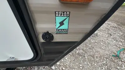 2017 Starcraft AR-ONE MAXX 23FB photo 32