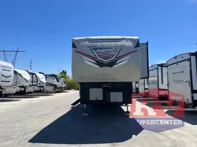 2024 Genesis Supreme Blaze'n 4025BCRXL photo 3
