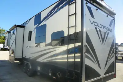 2018 Dutchmen Voltage V3605 photo 7