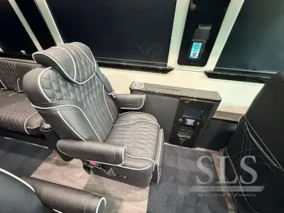 2026 Midwest Automotive Designs Luxe Cruiser D6 AWD photo 29