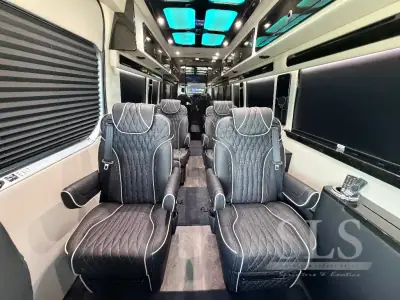 2026 Midwest Automotive Designs Luxe Cruiser D6 AWD photo 22
