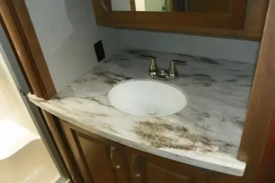 2018 Keystone Montana 3811MS photo 25