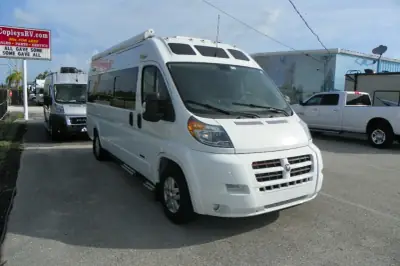 2016 Roadtrek Zion Zion