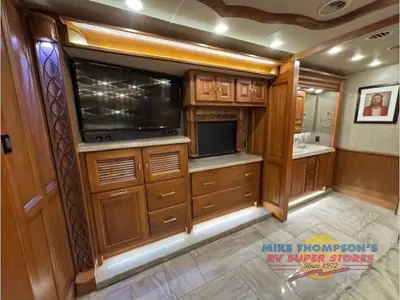 2018 Tiffin Motorhomes Allegro Bus photo 25