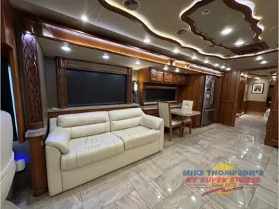 2018 Tiffin Motorhomes Allegro Bus photo 16