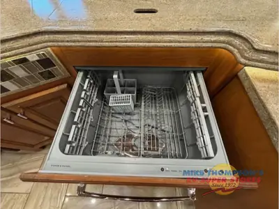 2018 Tiffin Motorhomes Allegro Bus photo 20