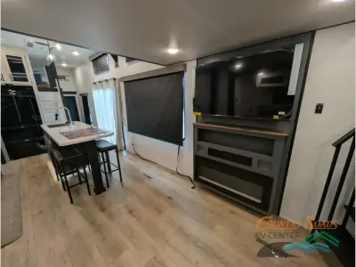 2026 Forest River Puma Vista 423LFT photo 11