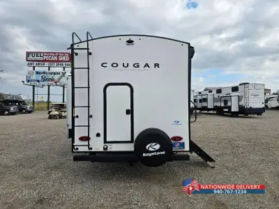 2025 Keystone Cougar Half-Ton 28BHS photo 9
