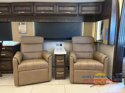 2019 Newmar London Aire photo 12