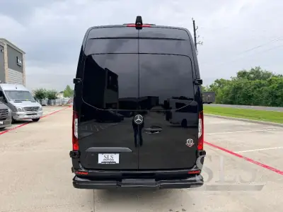 2026 Ogv Luxury Coach V-Cruise 8DBA photo 4