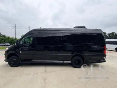 2026 Ogv Luxury Coach V-Cruise 8DBA photo 9