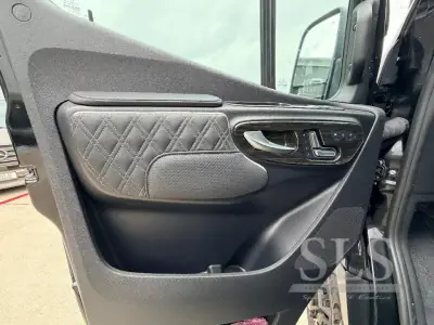 2026 Ogv Luxury Coach V-Cruise 8DBA photo 12