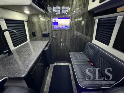 2026 Ogv Luxury Coach V-Cruise 8DBA photo 31