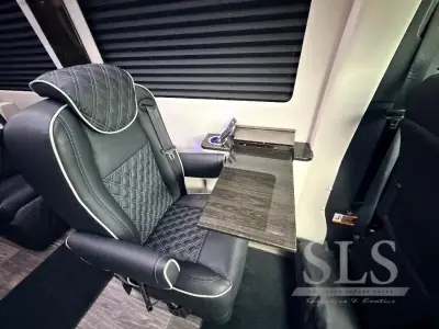 2026 Ogv Luxury Coach V-Cruise 8DBA photo 24