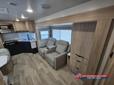 2024 Winnebago Industries Towables Minnie 2529RG photo 15