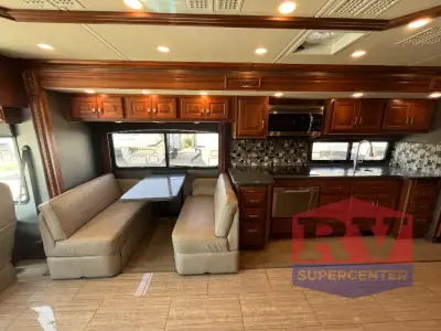 2017 Holiday Rambler Endeavor XE 39F photo 11