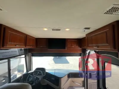 2017 Holiday Rambler Endeavor XE 39F photo 9