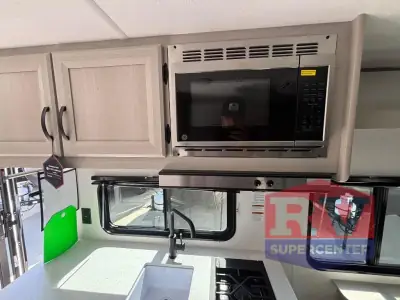 2027 Coachmen Catalina Summit Series 7 154RDX photo 14