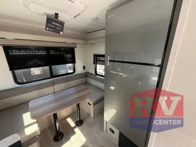 2027 Coachmen Catalina Summit Series 7 154RDX photo 11