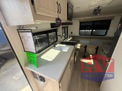 2027 Coachmen Catalina Summit Series 7 154RDX photo 9