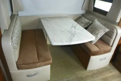 2021 Lance Lance Travel Trailers 2465 photo 11