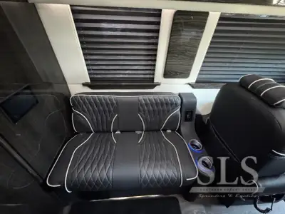 2026 Midwest Automotive Designs Luxe Cruiser D4 AWD photo 22