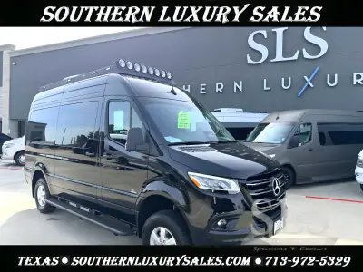2026 Midwest Automotive Designs Luxe Cruiser D4