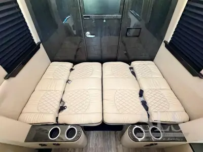 2024 Midwest Automotive Designs Luxe Cruiser D4 photo 31