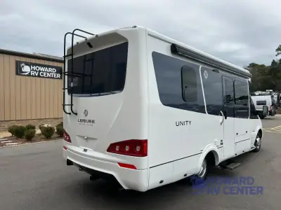 2026 Leisure Travel Unity U24MBL photo 4