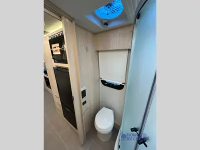 2026 Leisure Travel Unity U24MBL photo 42