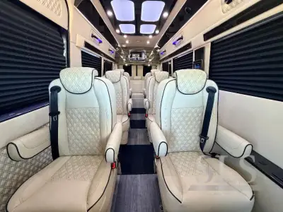 2025 Ogv Luxury Coach V-Sport 11RB7 photo 21