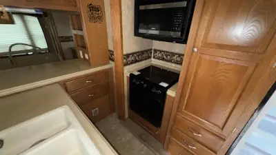 2006 Grand Junction By Dutchmen Fifth Wheel 34QRL photo 33