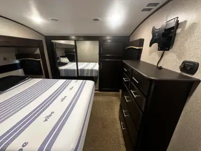 2019 Jayco EAGLE 319MLOK photo 16