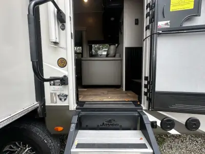 2019 Jayco EAGLE 319MLOK photo 6