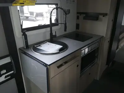 2026 Forest River FOREST RIVER SUNSEEKER 2030RP photo 13