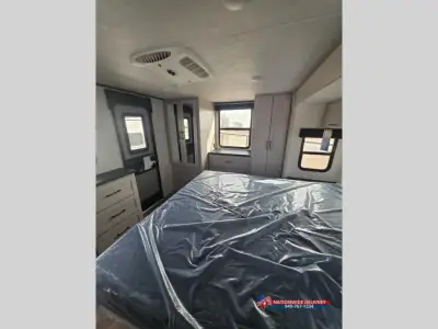 2026 Jayco Jay Feather 26FK photo 13