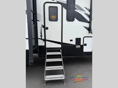 2022 Dutchmen RV Voltage photo 16