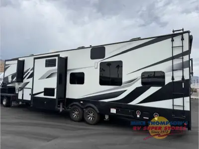 2022 Dutchmen RV Voltage photo 3